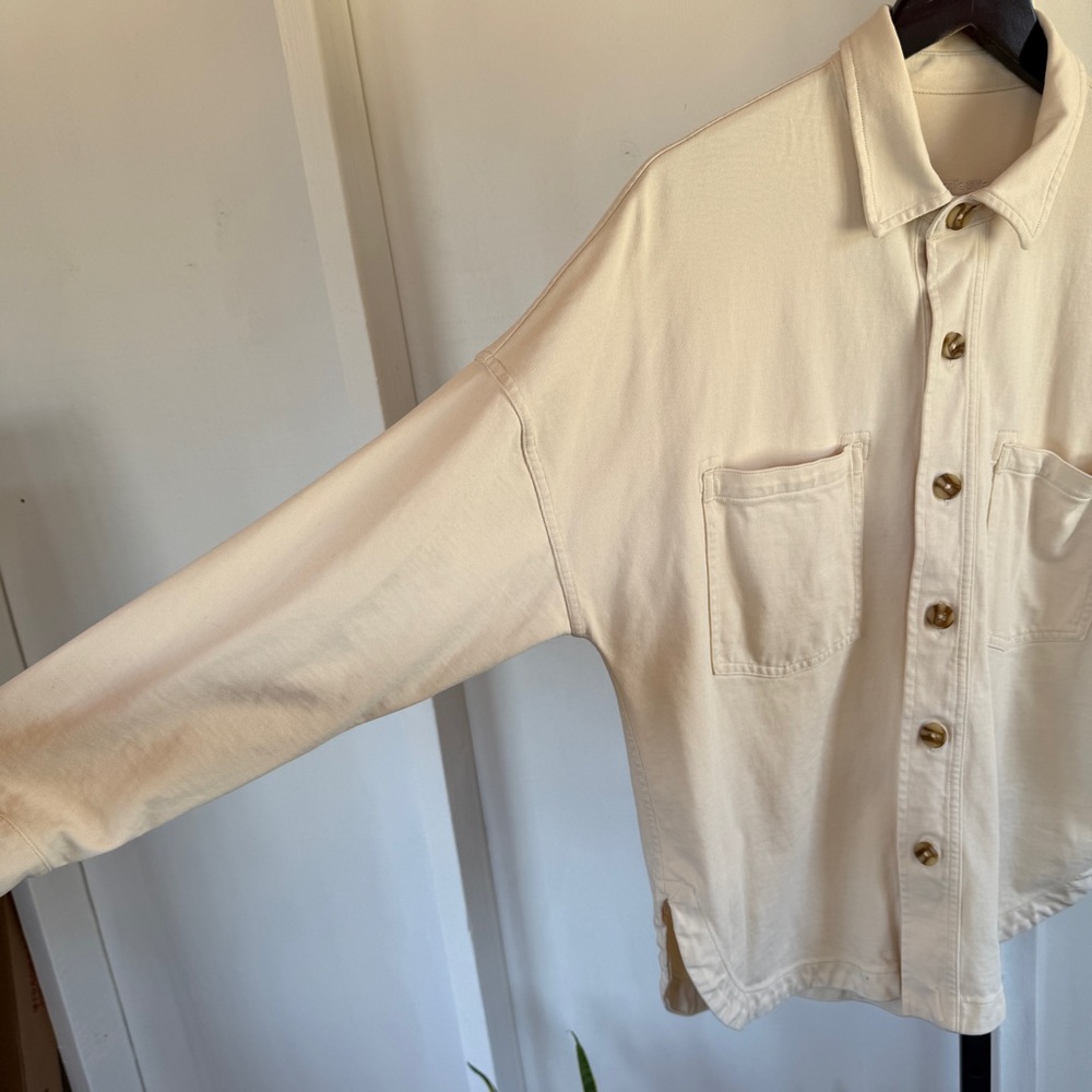 Vuori Shirt Jacket - Cream - Women XS/S - 100% Cotton - Picture 7 of 12